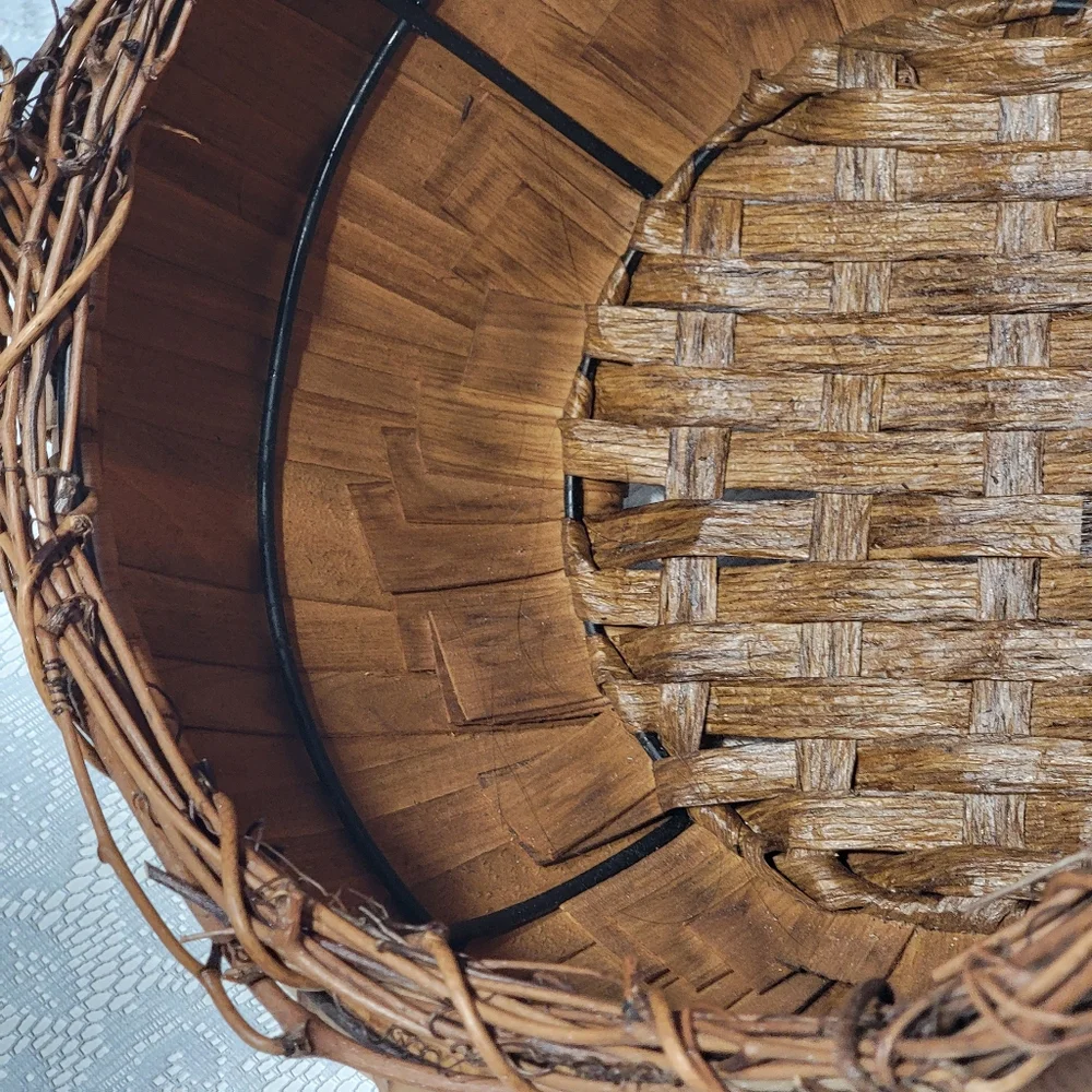Vintage Handmade Pumpkin Shape Woven Basket Natural Wood Vine Twig Handle Rustic
